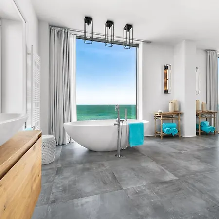 Holiday home Luxus Beachvilla The View